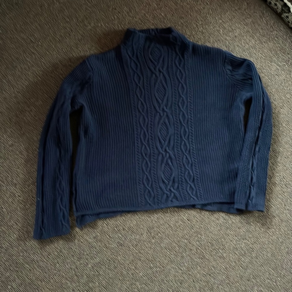 Colour eighteen cotton sweater